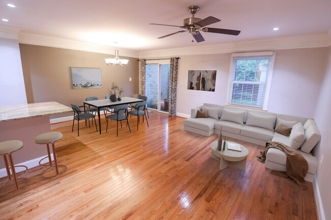 Photo - 4530 Airlie Way Townhome