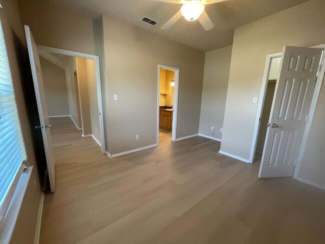 Foto del edificio - (((3/2)))Duplex Home @ Perfect Weatherford...