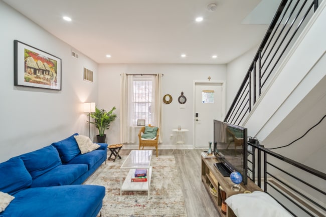 Photo - 5940 Walton Ave Townhome