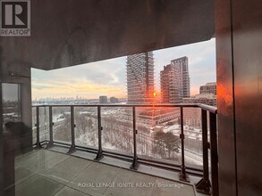 Building Photo - 1 Quarrington Lane