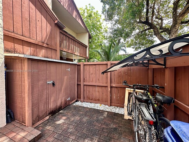 Foto del edificio - 7034 SW 114th Pl