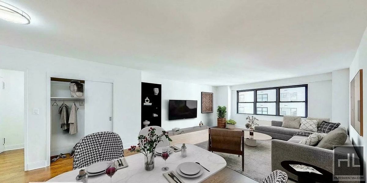 Primary Photo - East 89 Street