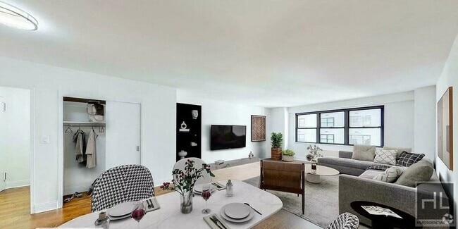 Building Photo - East 89 Street