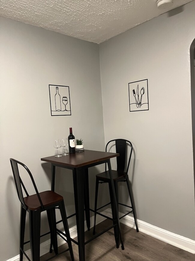 Photo - 1222 18th Pl NE (Washington, DC) Apartment