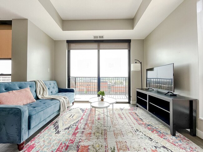 Foto del edificio - 1400 E Walnut St