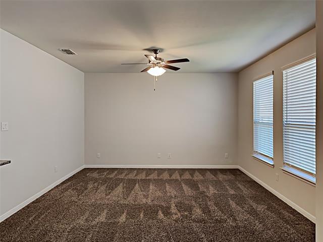Foto del edificio - 9113 Golden Hollow Ln
