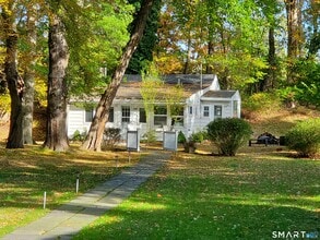 Building Photo - 44 Roseville Rd