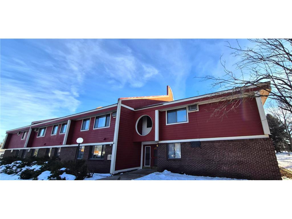 Foto del edificio - 16 Green River Rd