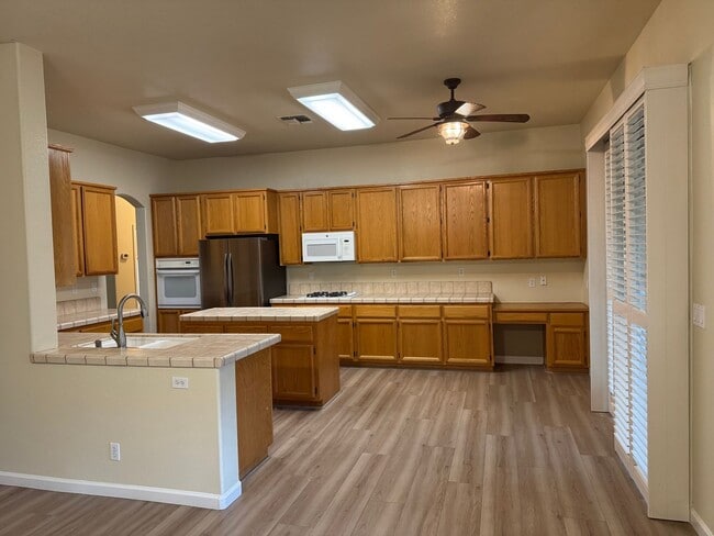 Building Photo - Single level Rocklin home on Cul-De-Sac