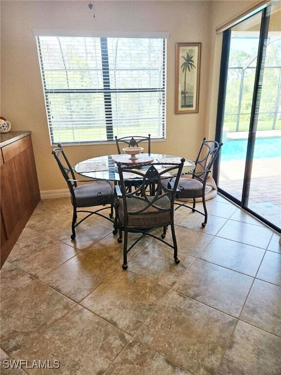 Building Photo - 11006 Longwing Dr