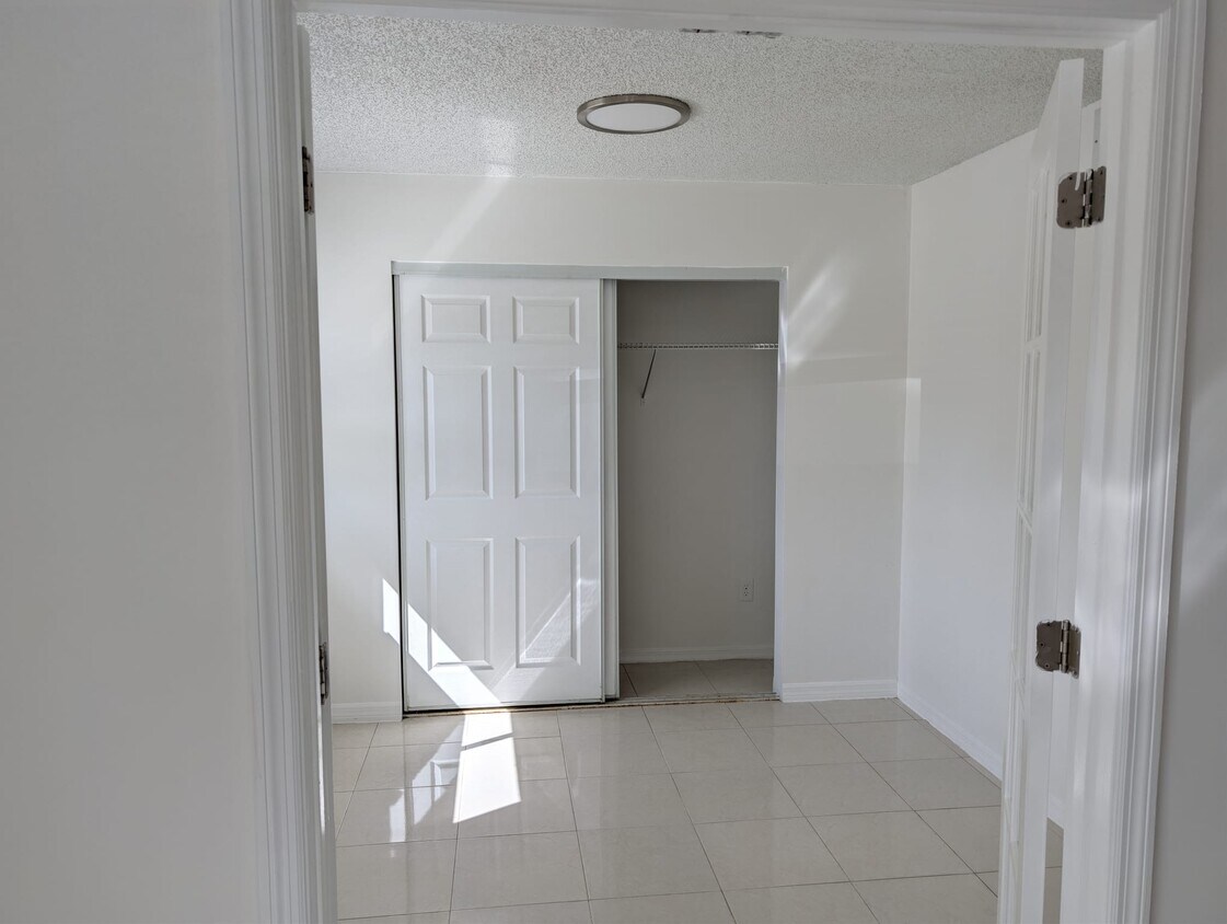 Foto del edificio - 3650 N 56th Ave