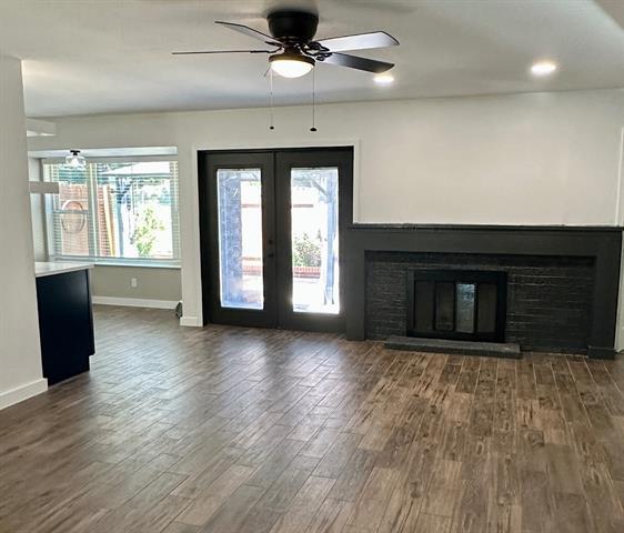 Building Photo - 120 Lakeway Dr