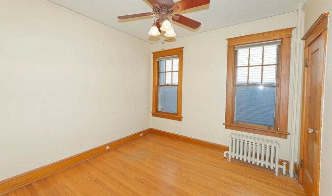 Foto del edificio - 132 Homestead Ave