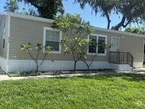 Building Photo - 9330 Sunset Dr