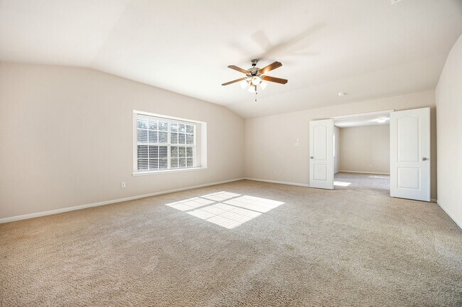 Foto del edificio - 506 Stream Mill Ln