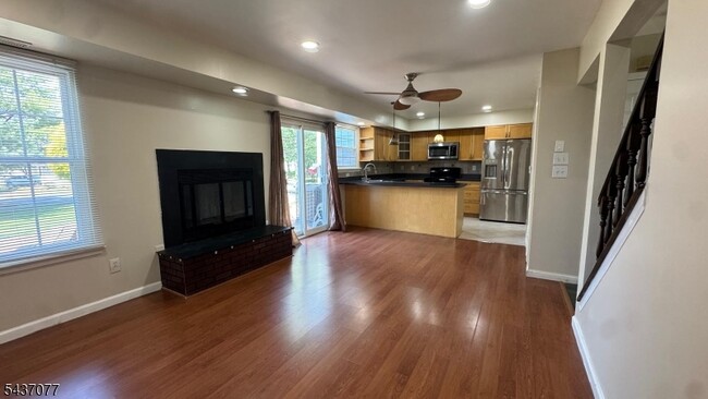 Building Photo - 371 Hawkshead Way