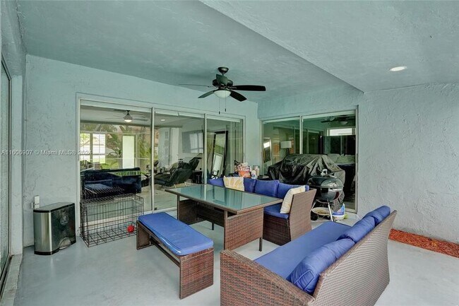 Foto del edificio - 9774 NW 19th Pl