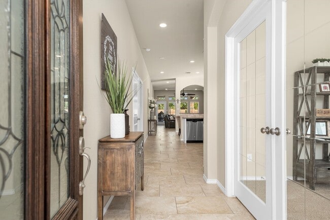 Foto del edificio - 19122 Panther Cave Ct