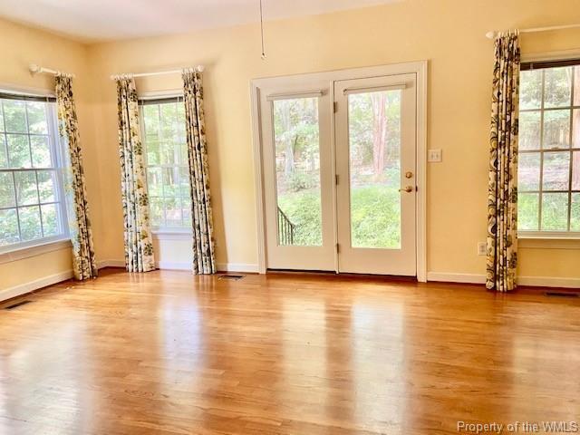 Foto del edificio - 4947 Burnley Dr