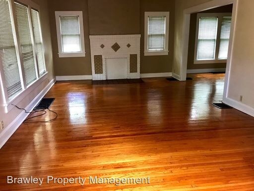 Foto del edificio - 712 E Cottage Grove Ave