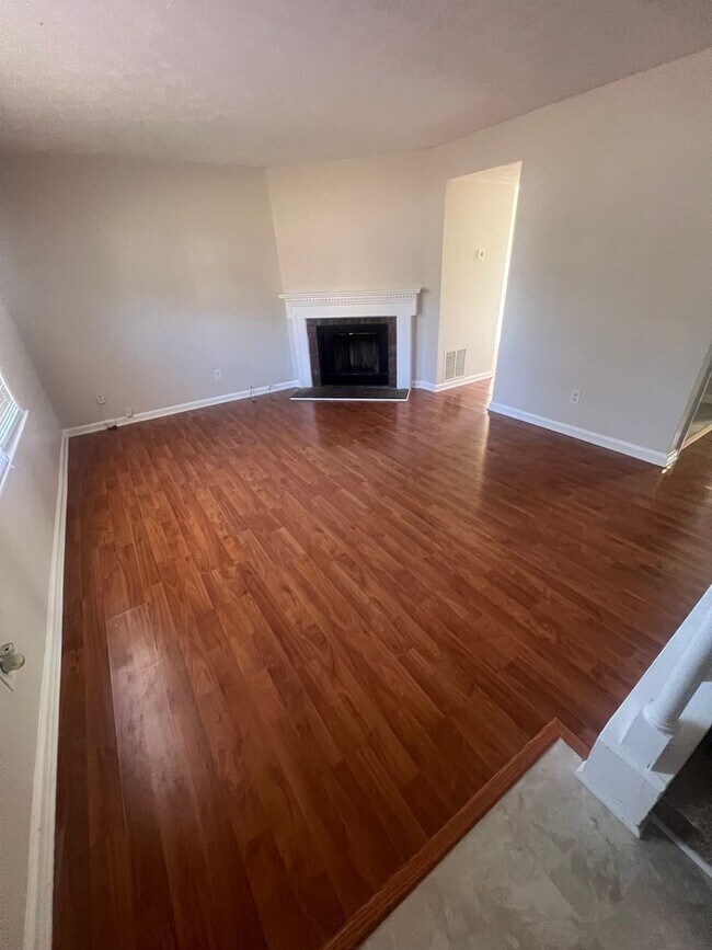 Foto del edificio - 530-532 Downing Street