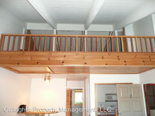 Building Photo - 968 Miramonte Dr