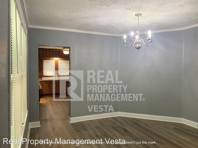 Foto del edificio - 3 br, 1.5 bath House - 1349 Hillyer Ave.