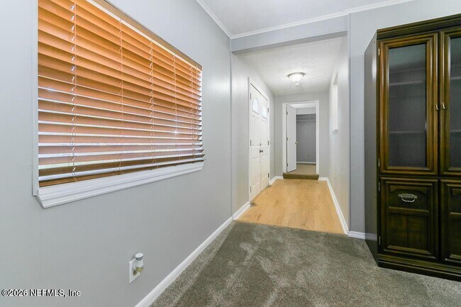 Foto del edificio - 284 E 47th St