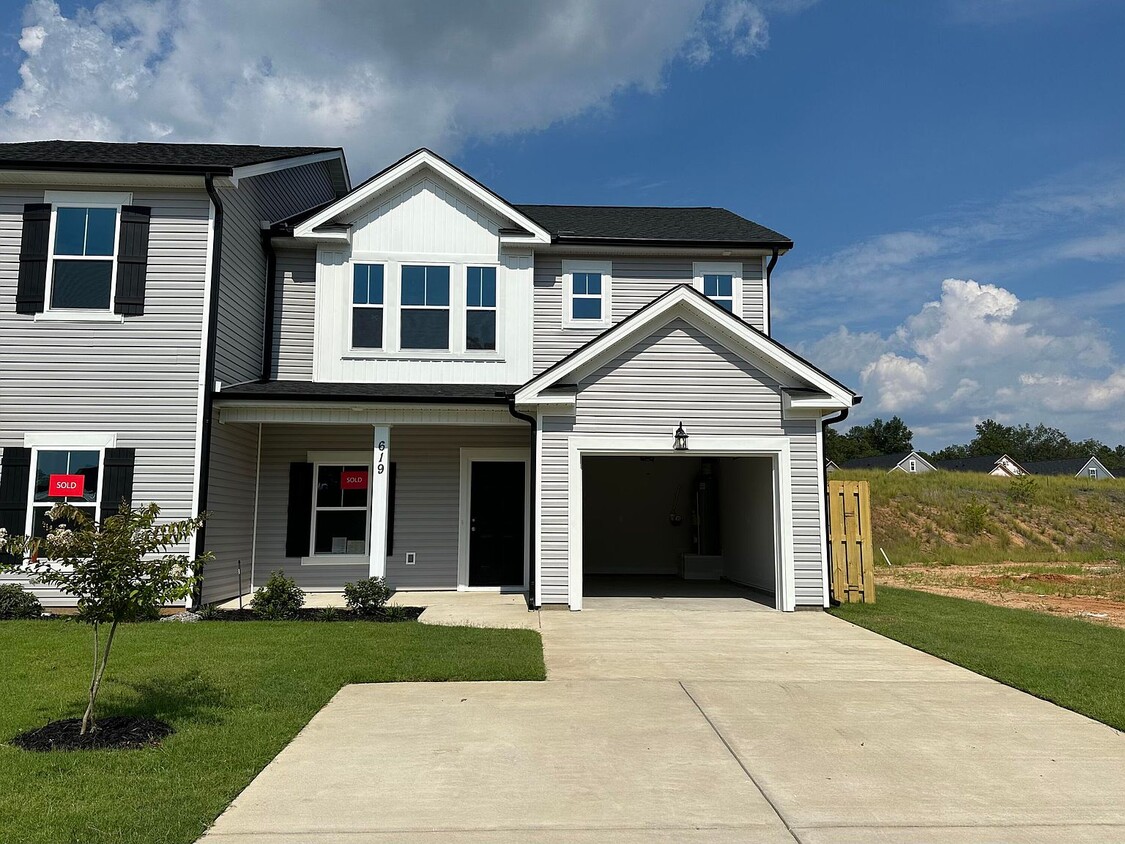 619 Hampton Dr, North Augusta, SC 29860 Townhome Rentals in North