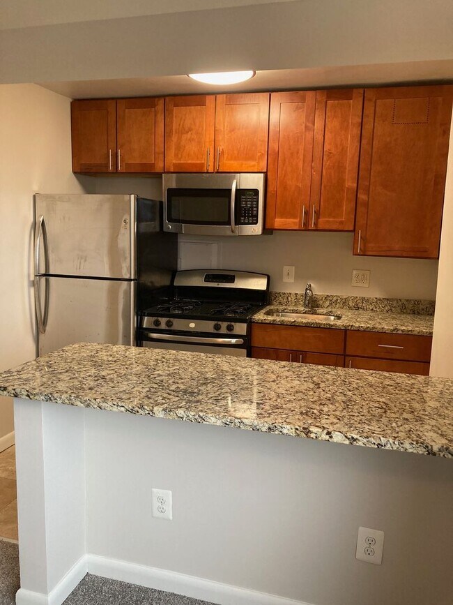 Building Photo - Beautiful New Apartment with ALL Utilities Included!