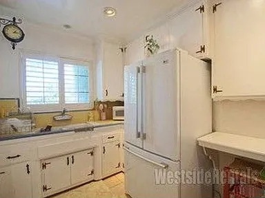 Foto principal - 10823 Whipple St