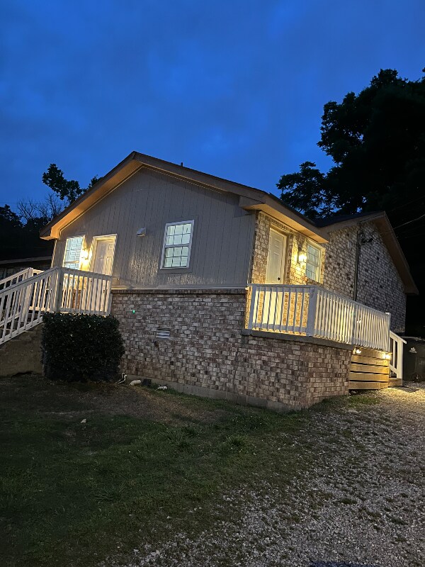 Foto del edificio - 2741 Jones Ave