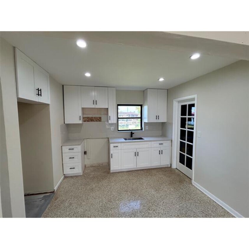 Foto principal - 2020 SW 127th Ct
