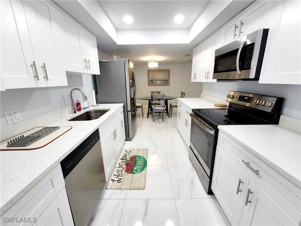 Foto principal - 3615 Boca Ciega Dr