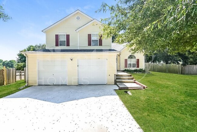 Building Photo - 2503 Brenston Dr