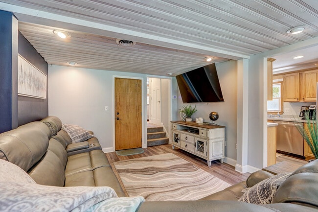 Living Room - 1745 Covered Bridge Rd