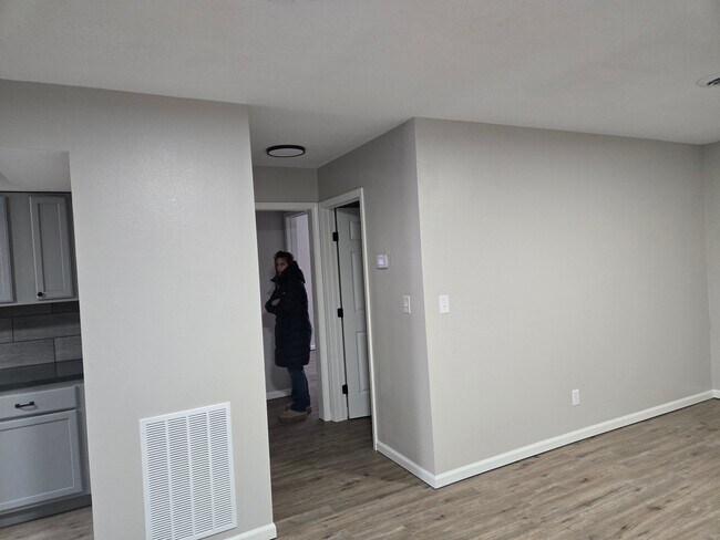 Foto del edificio - 217 W 17th St