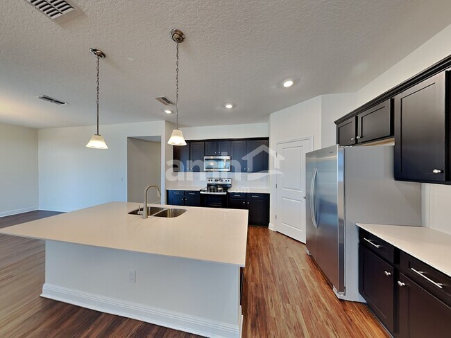 Foto del edificio - 2705 Ponds Trl