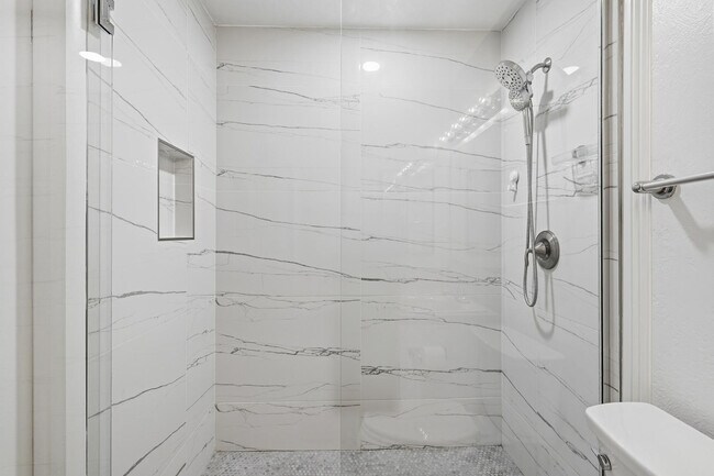 Foto del edificio - 8639 E Virginia Ave