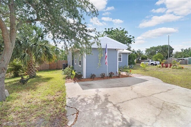 Building Photo - 3 br, 2 bath House - 1306 SUTHERLAND DRIVE