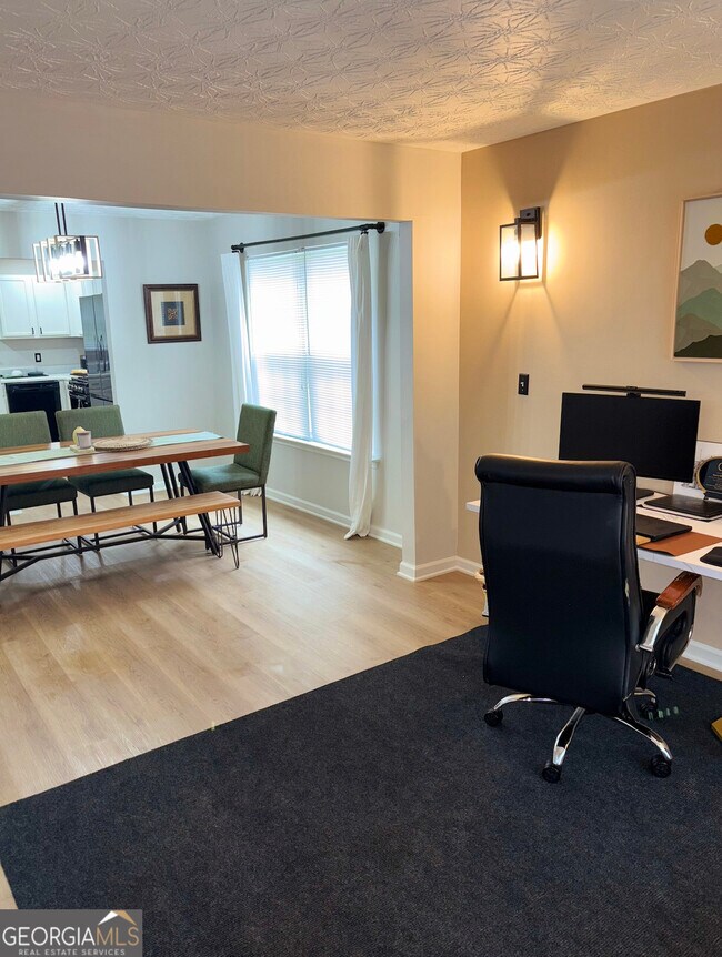 Foto del edificio - 3274 Sable Run Rd