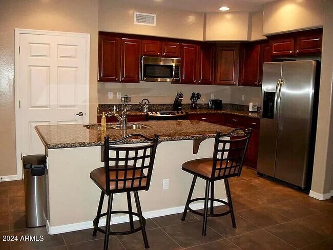 Foto del edificio - 2134 W Tallgrass Trail