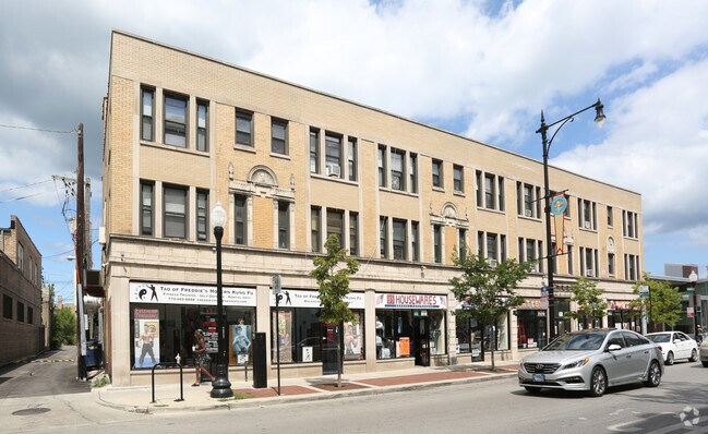 Building Photo - 1632-1642 W Howard St