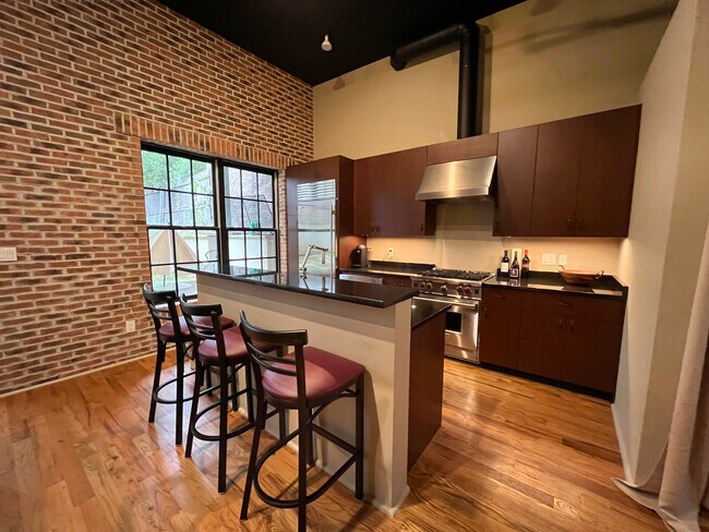 Foto del edificio - 120 Mamaroneck Ave