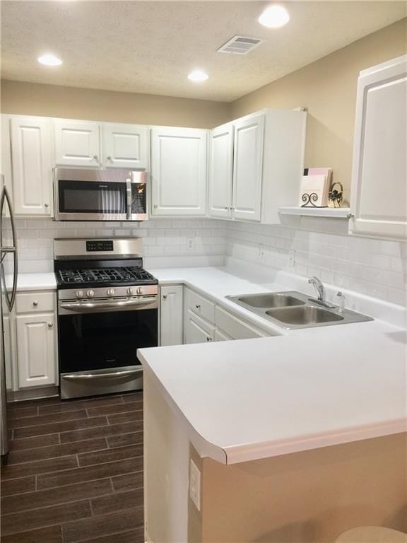 Building Photo - 2040 Keenland Ct