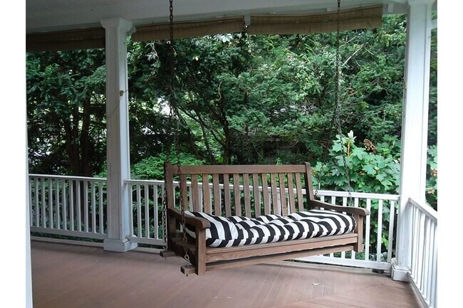 Foto del edificio - 15 Sterling Ct