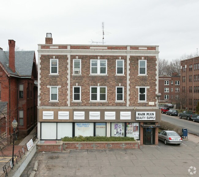 Building Photo - 264 Farmington Ave