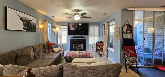 Building Photo - 4606 Old Fox Trail