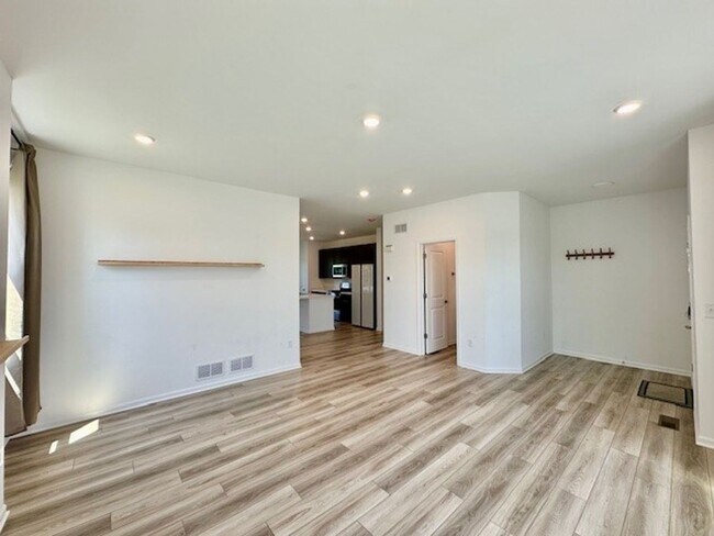 Building Photo - 2024 Built 3 Bedroom 2.5 bath 2 Car Garage...