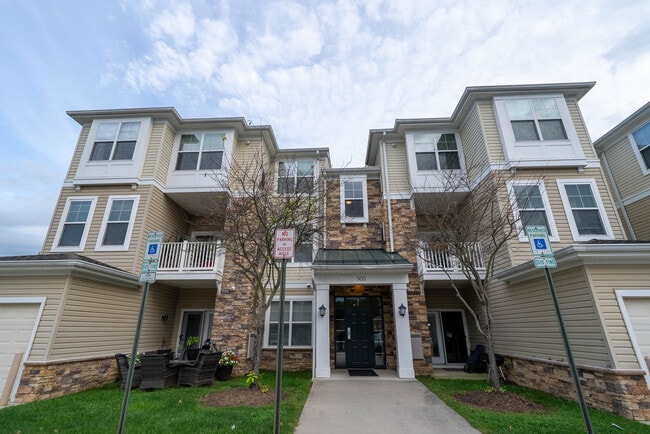 Phase III Exterior - Harborside Village Apartments
